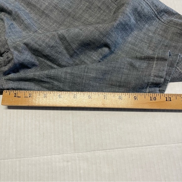 J. Crew Men's Blue Gray Flat Front Shorts - Picture 5 of 7